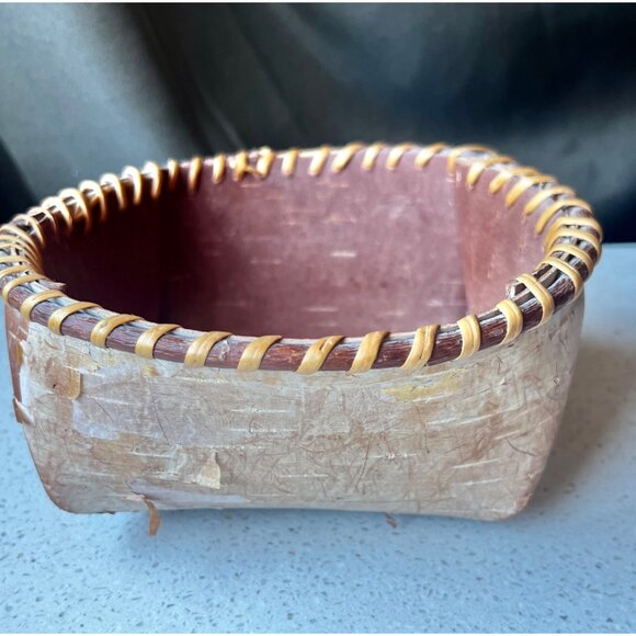 Handcrafted Birch Bark Basket With Natural Fiber Stitching - Picture 5 of 8